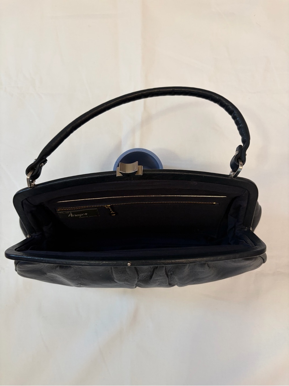 Vintage 1960s Paragon Black Genuine Leather Top Handle Frame Purse Canada - Picture 6 of 9